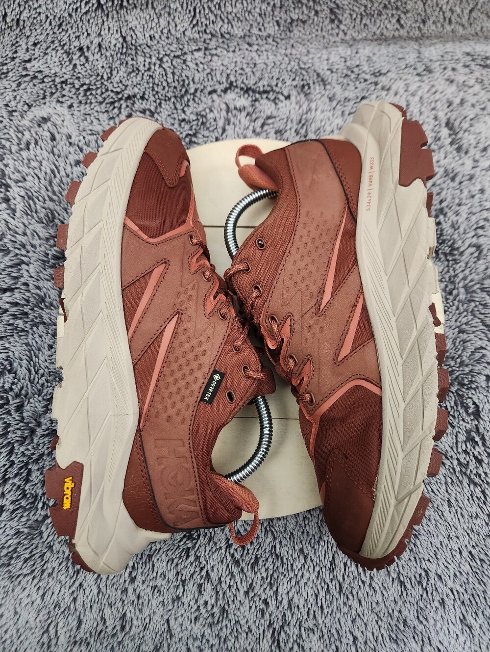 Hoka One One Women's Size 9 Anacapa Low GTX Gore-Tex Waterproof Hiking Shoes - Picture 5 of 9